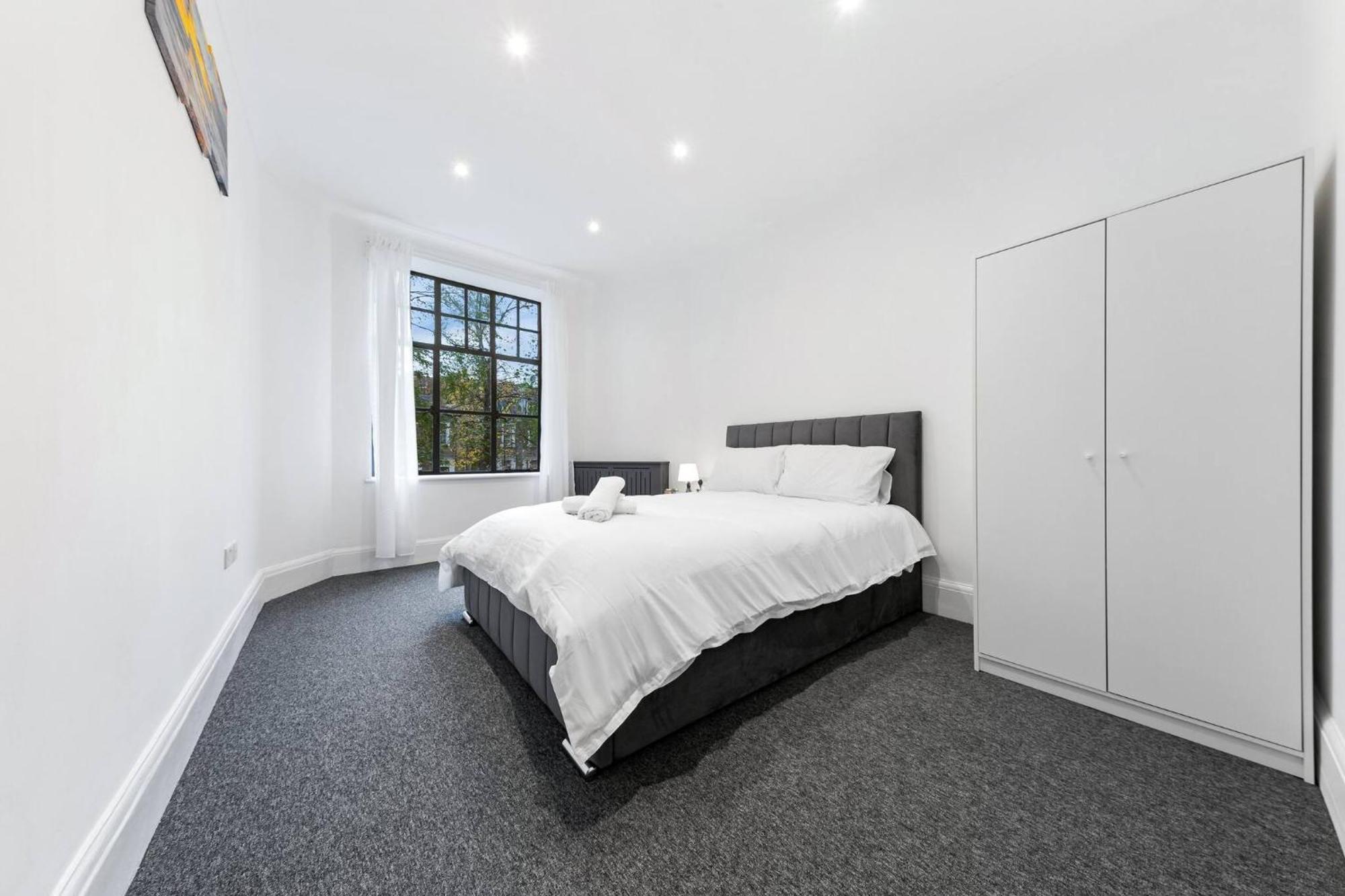 Apartment Luxury Serviced In Central London